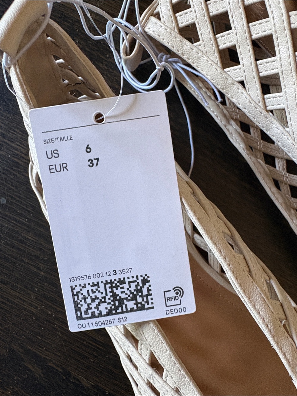 H&M Cream Woven Ballet Flats - Picture 2 of 4